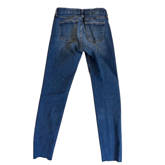 Flying Monkey Platinum Skinny Raw Hem Jeans
Size 28 - Picture 2 of 6